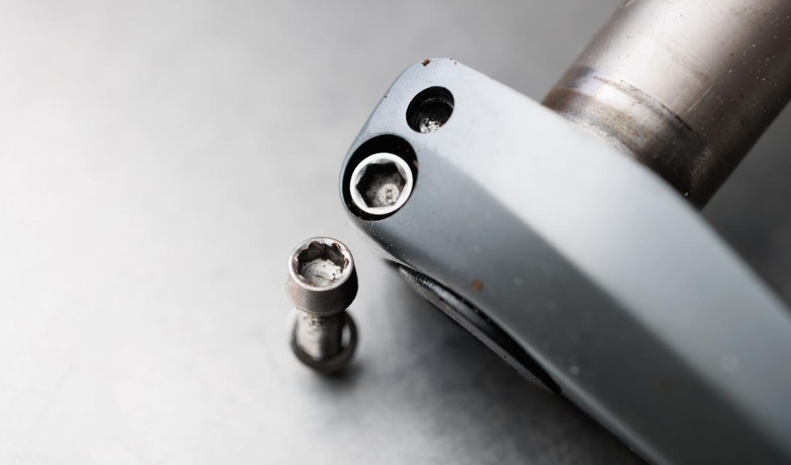 内六角拧“滑”了？急救方法在这里